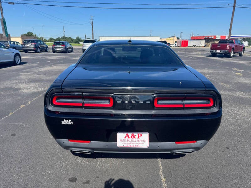2015 Dodge Challenger SXT