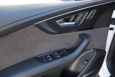 2023 Audi SQ8 4.0T quattro Prestige