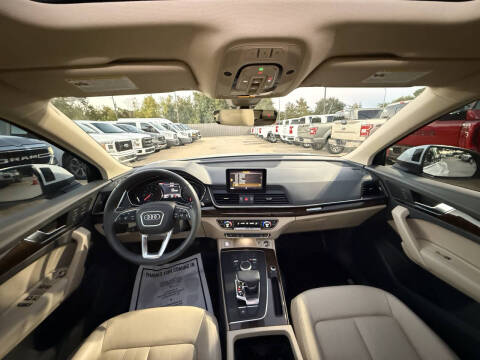 2019 Audi Q5 quattro Premium 45 TFSI