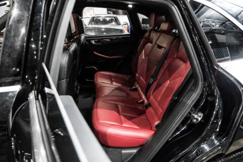 2017 Porsche Macan S