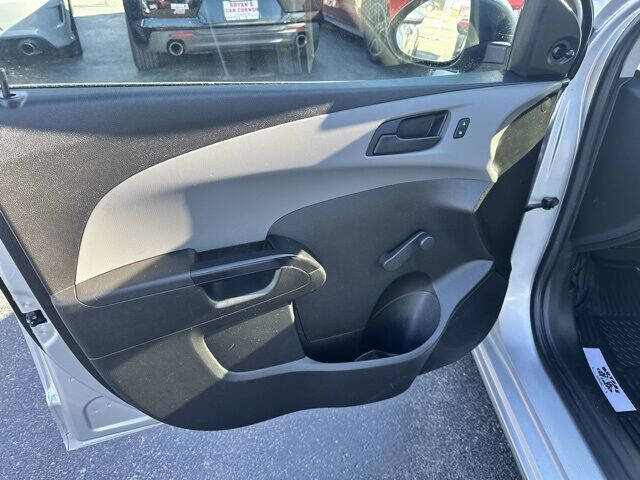 2020 Chevrolet Sonic LT