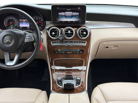 2016 Mercedes-Benz GLC GLC 300