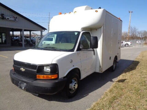 2008 Chevrolet Express for sale at SLD Enterprises LLC in East Carondelet IL