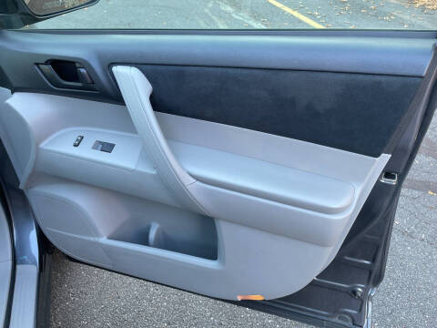 2012 Toyota Highlander