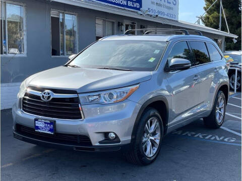 2015 Toyota Highlander for sale at AutoDeals in Hayward CA