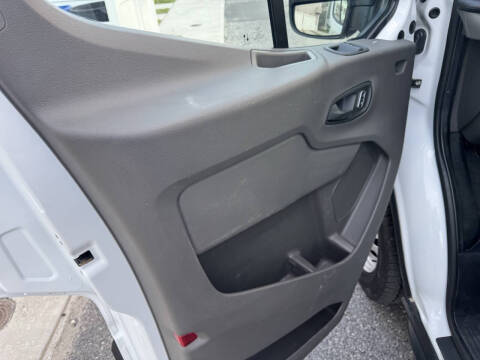 2024 Ford Transit 250