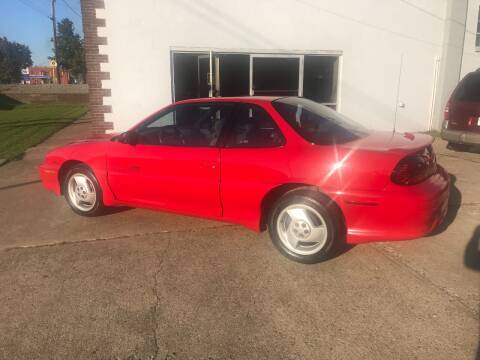 1998 Pontiac Grand Am for sale at DALE'S PREOWNED AUTO SALES INC in Moundsville WV