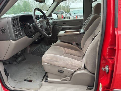 2005 Chevrolet Avalanche 1500 LS