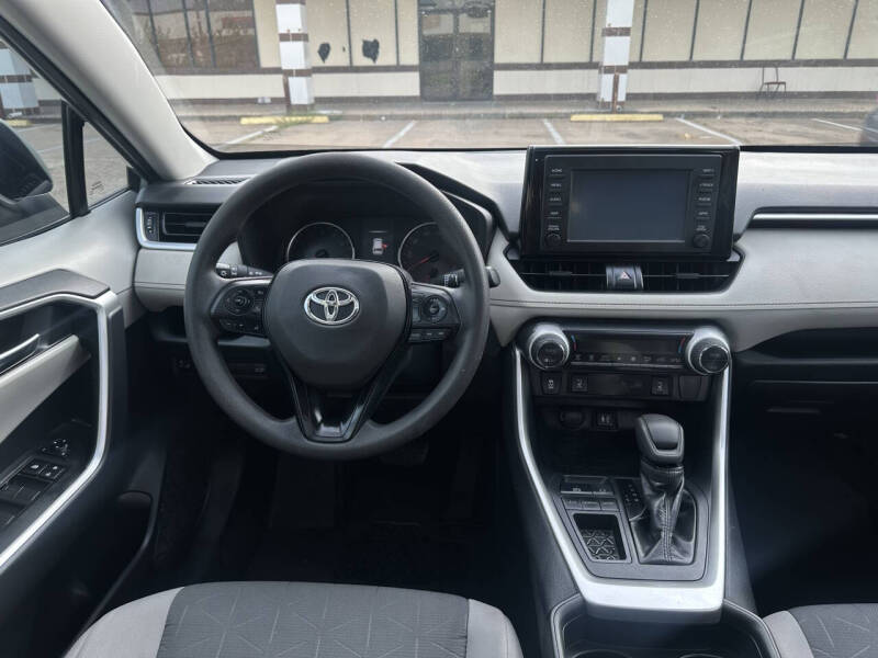 2019 Toyota RAV4 XLE