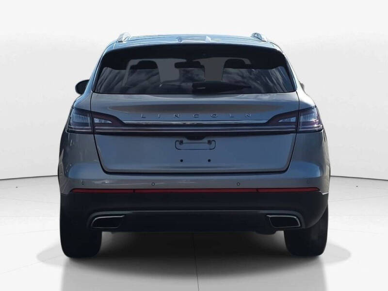 2022 Lincoln Nautilus Standard