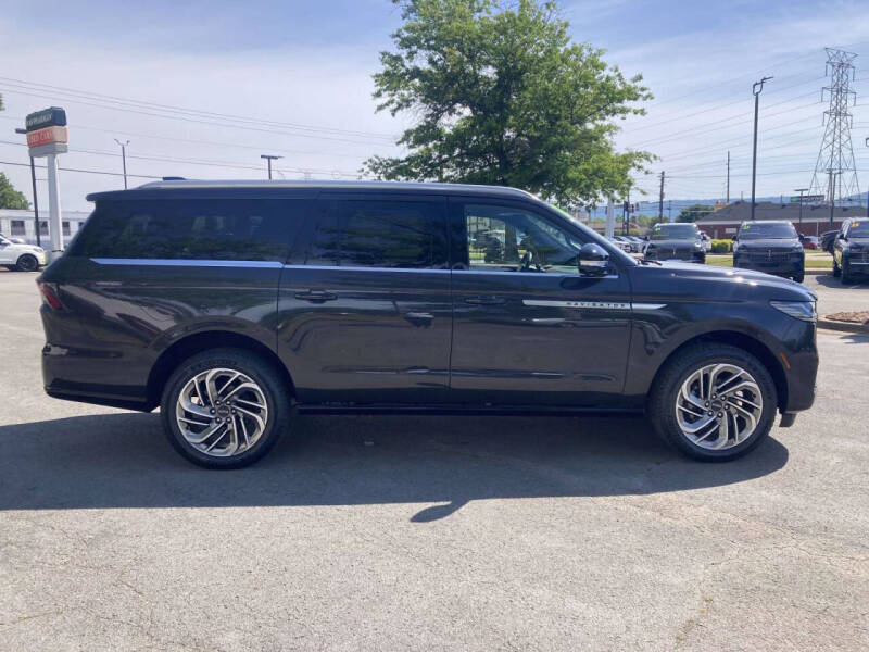 2026 Lincoln Navigator L Reserve