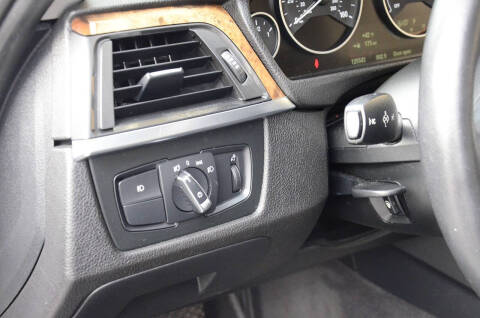 2015 BMW 3 Series 328i xDrive