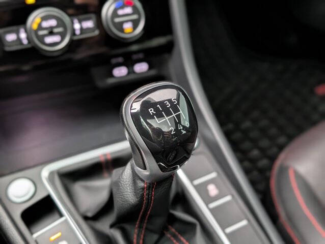 2022 Volkswagen Jetta GLI Autobahn