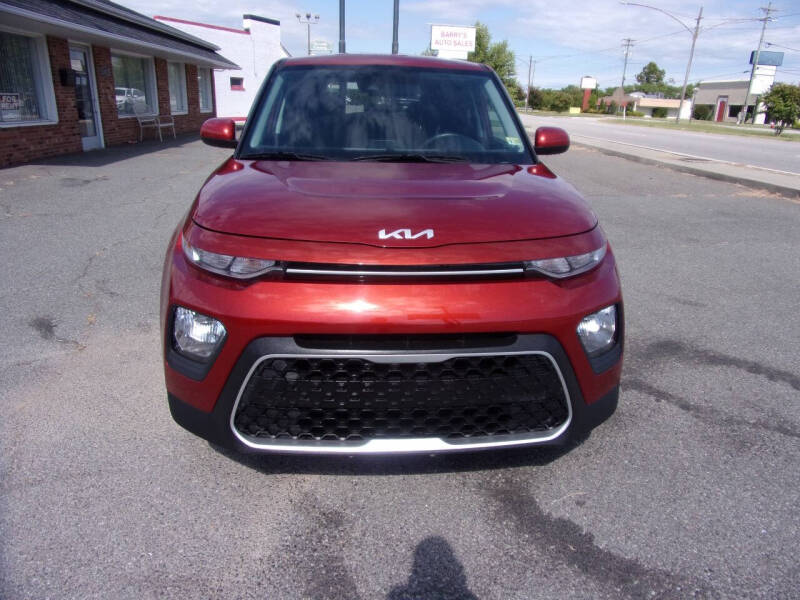 2022 Kia Soul LX photo 9