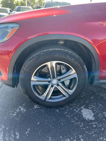 2017 Mercedes-Benz GLC GLC 300 4MATIC