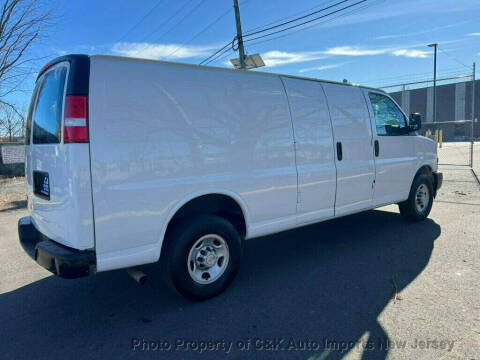 2021 Chevrolet Express 2500