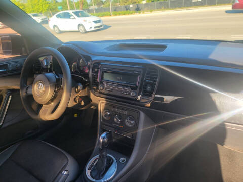 2015 Volkswagen Beetle 1.8T Entry PZEV