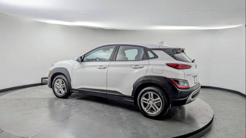 2023 Hyundai Kona SE