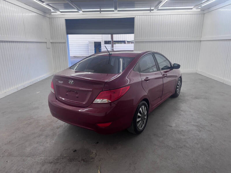 2016 Hyundai Accent SE