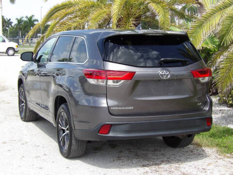 2018 Toyota Highlander LE Plus