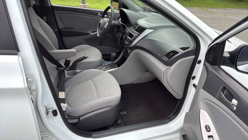 2017 Hyundai Accent