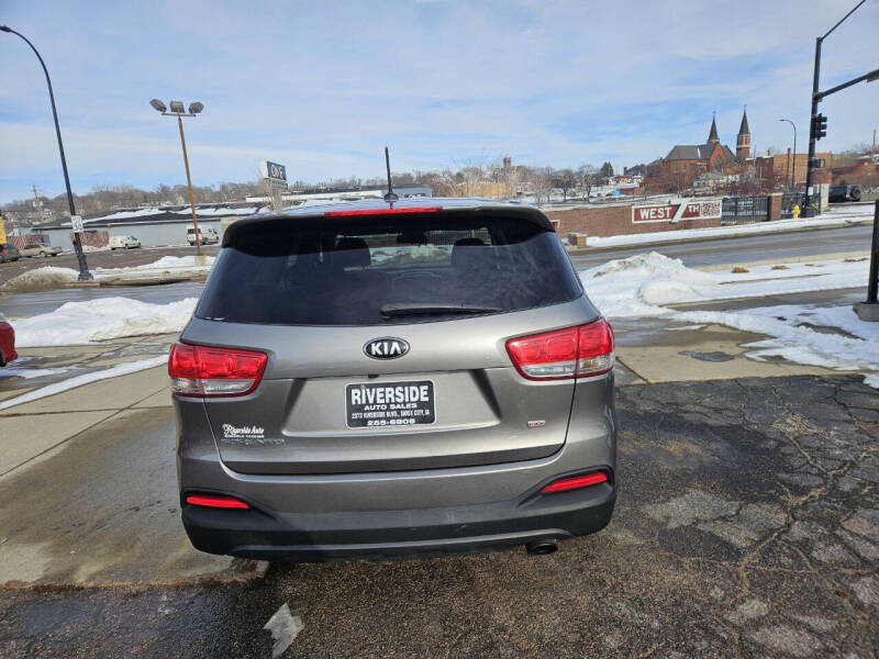 2018 Kia Sorento LX