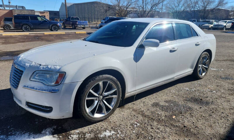 2014 Chrysler 300 Base's photo