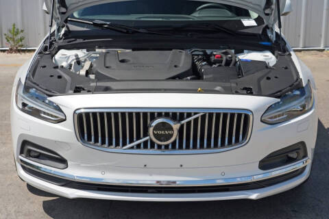 2023 Volvo S90 B6 Plus