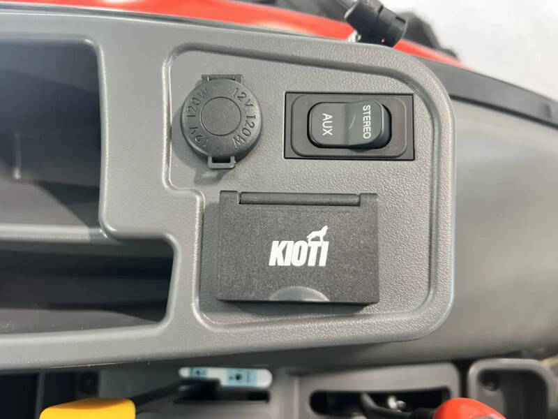 2026 Kioti CK2620SEHCB