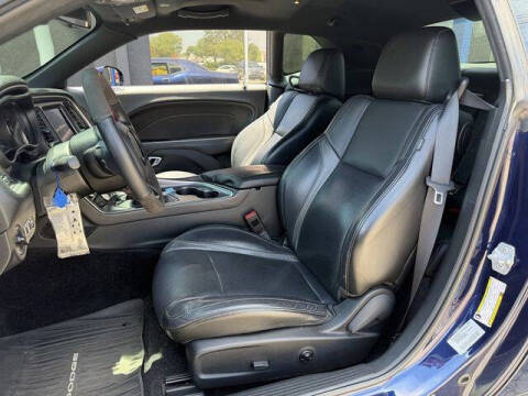 2017 Dodge Challenger SXT