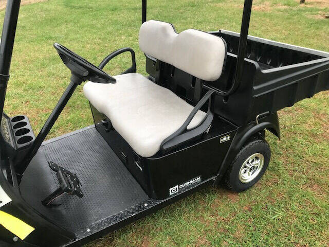 2015 Cushman 800 Hauler,225 hours