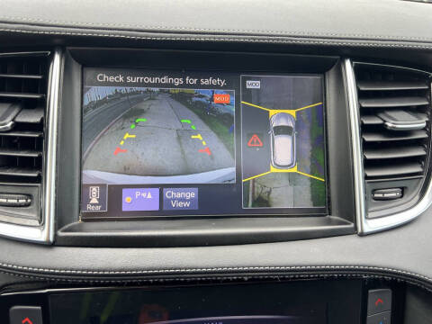 2019 Infiniti QX50 Essential