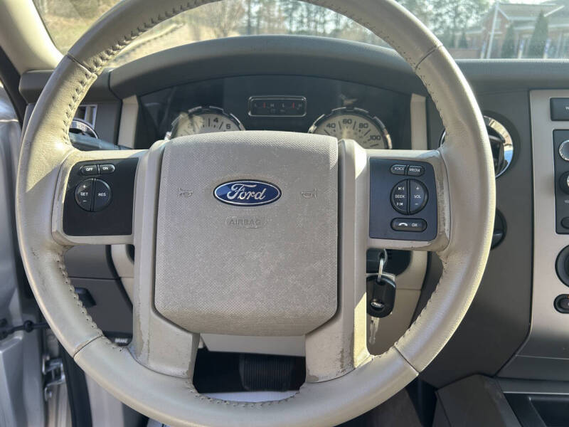 2012 Ford Expedition XLT