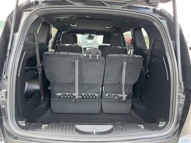 2022 Chrysler Pacifica Touring