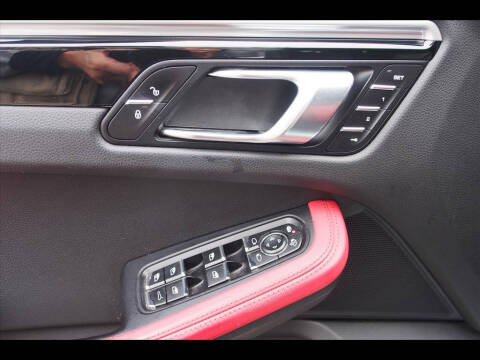 2018 Porsche Macan S