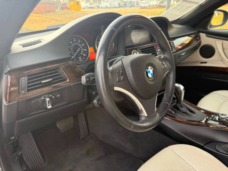 2012 BMW 3 Series 328i