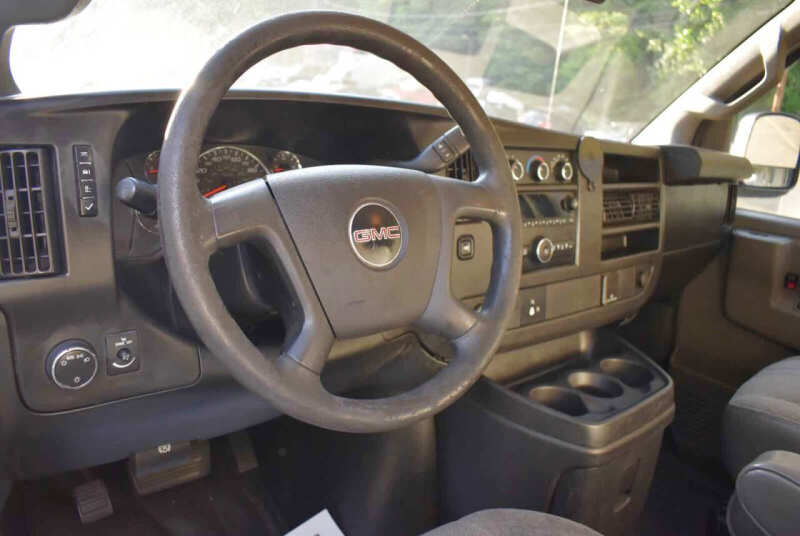 2017 GMC Savana 2500