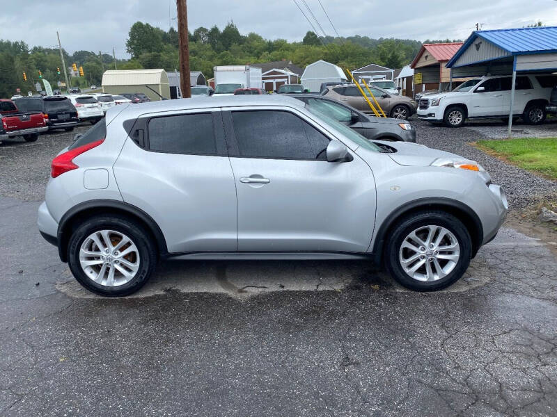 2013 Nissan JUKE for sale at M&L Auto, LLC in Clyde NC