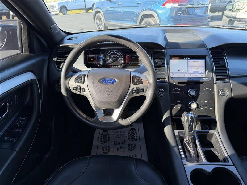 2018 Ford Taurus SEL