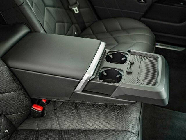 2026 BMW 7 Series 740i xDrive