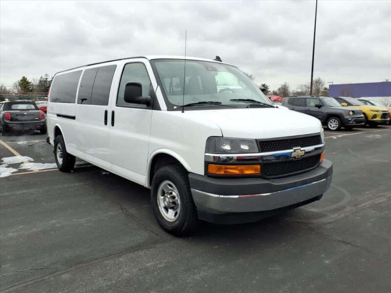 2022 Chevrolet Express LT 3500