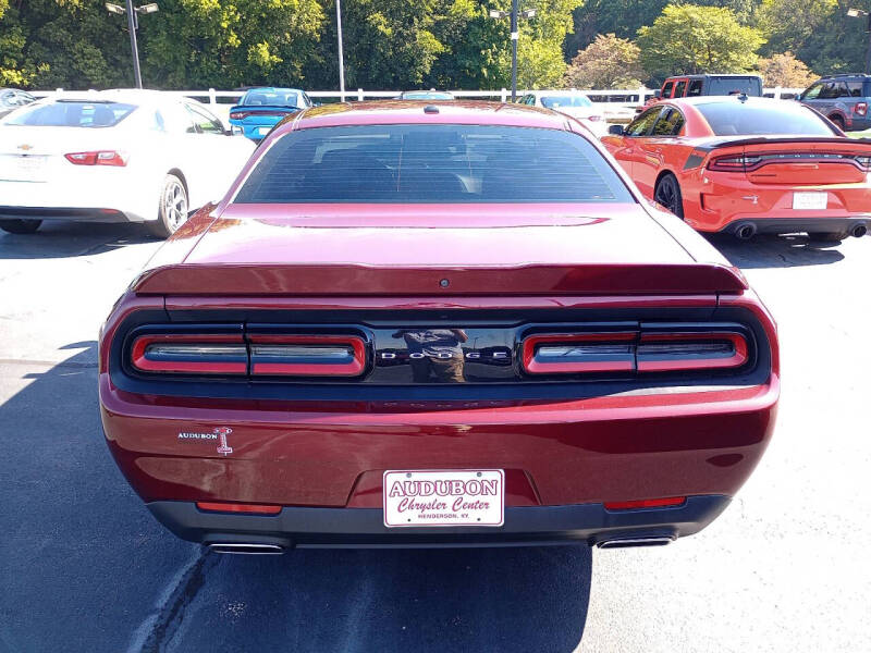 2020 Dodge Challenger SXT