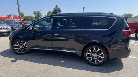 2017 Chrysler Pacifica Limited