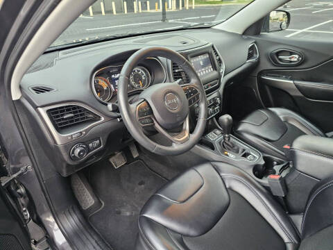 2019 Jeep Cherokee Latitude Plus