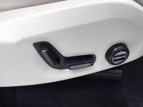 2021 Volvo XC90 Recharge T8 Inscription Expression 7P