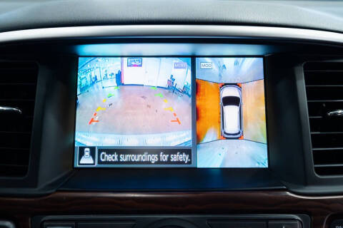 2017 Nissan Pathfinder Platinum