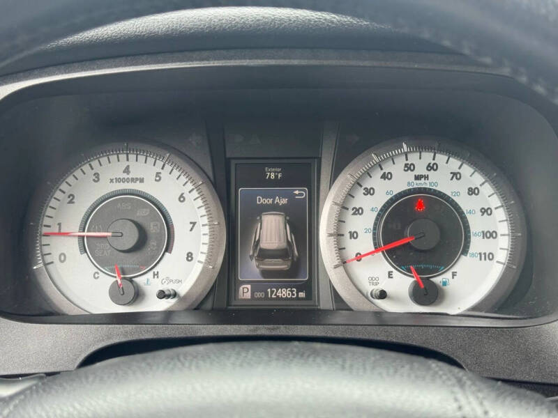 2019 Toyota Sienna SE Premium 8-Passenger