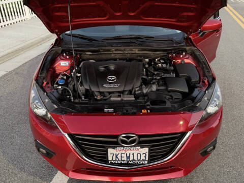 2015 Mazda MAZDA3 i Touring