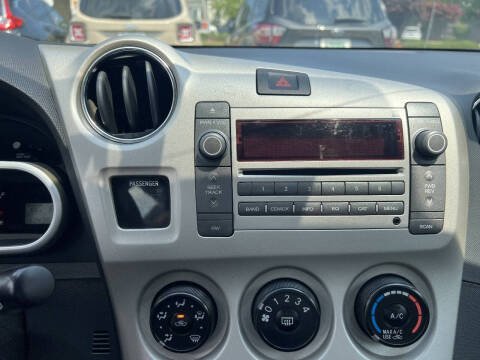 2009 Pontiac Vibe AWD