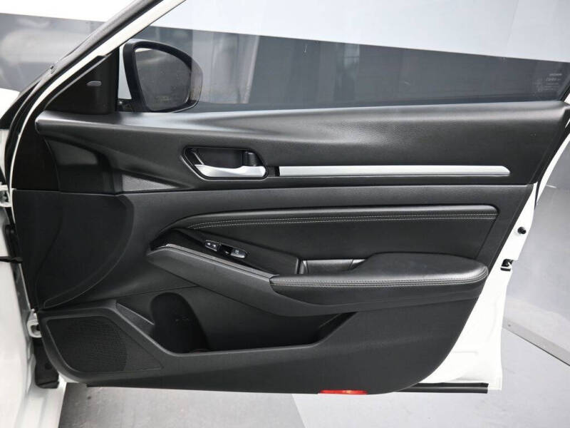 2020 Nissan Altima 2.0 Platinum